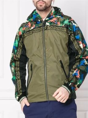 Superdry Hawk Colour Block Cagoule size M